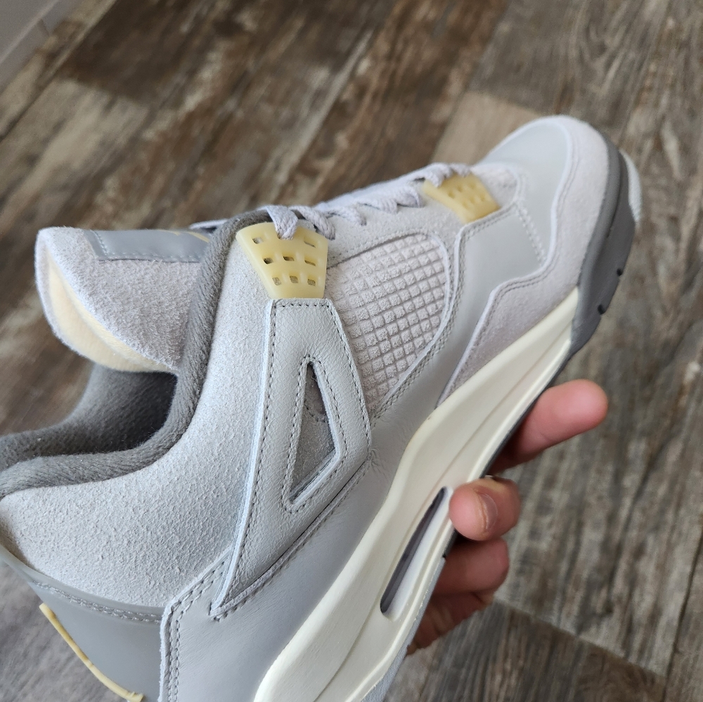 Nike Air Jordan 4 Retro SE Craft Photon Dust - Picture 8 of 9